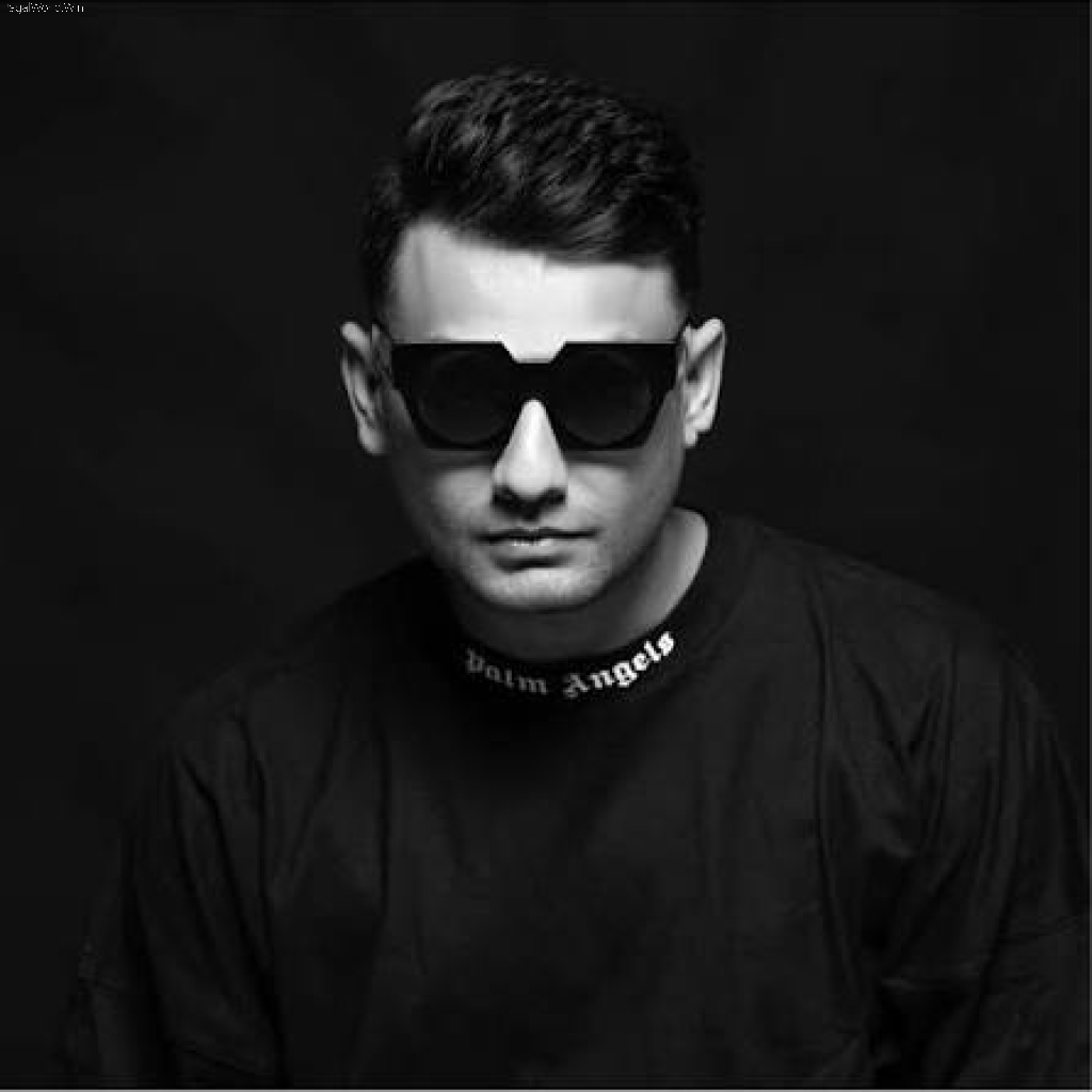 DJ Tejas 